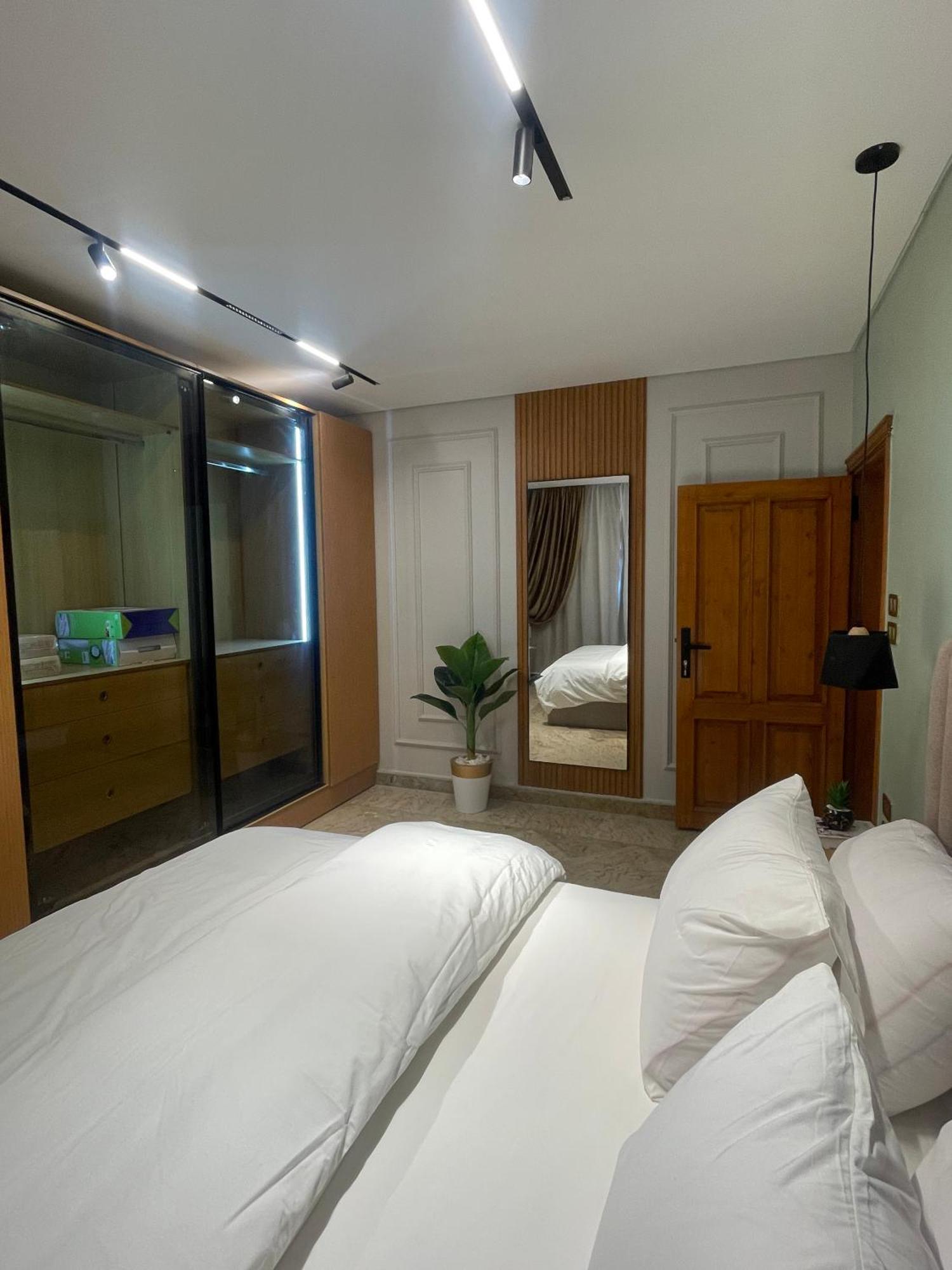 Luxury Nile View In Maadi Appartement *